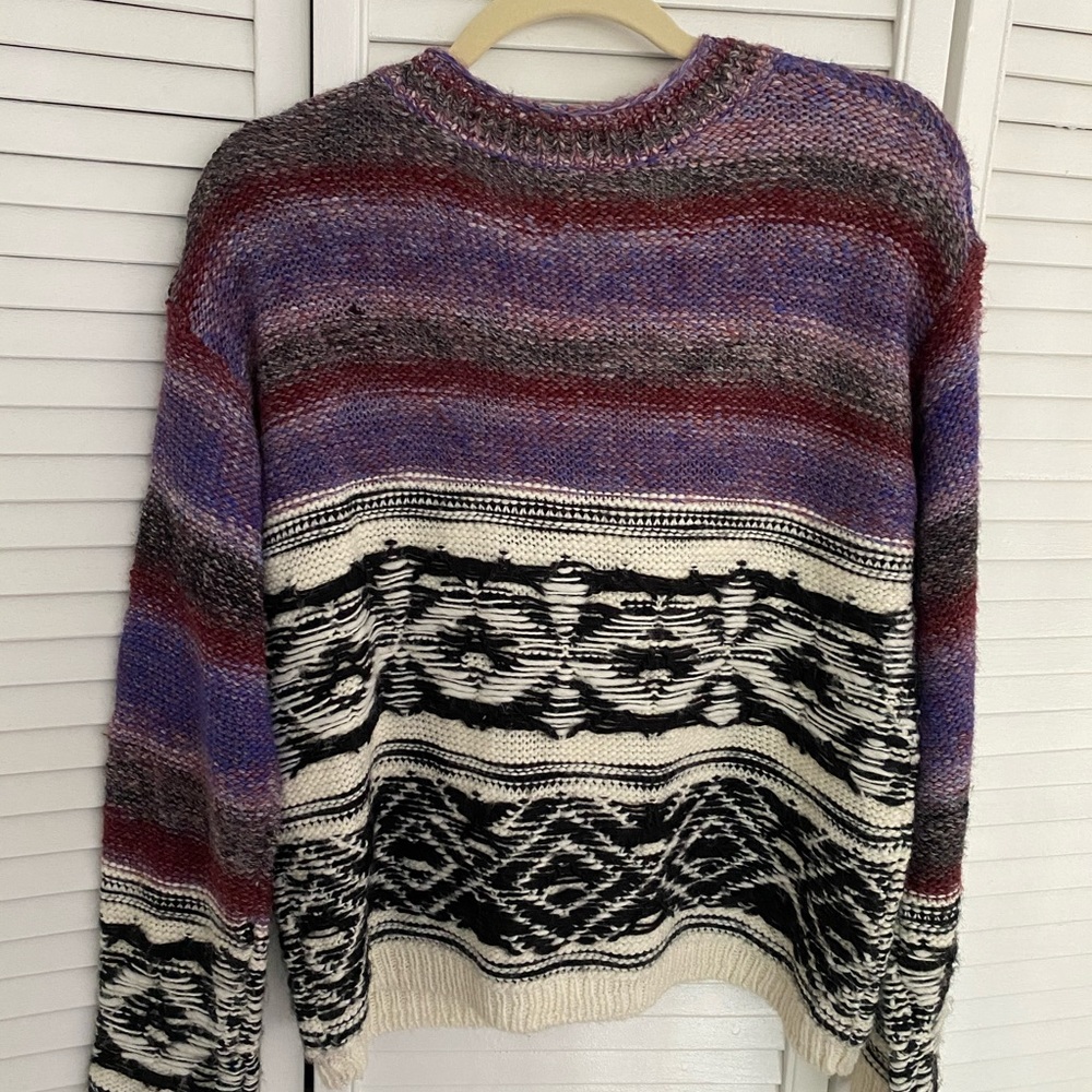 Cropped Aztec Sweater - Picture 3 of 3